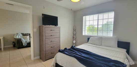 1bed Pet Friendly--internet Incl--lakeside