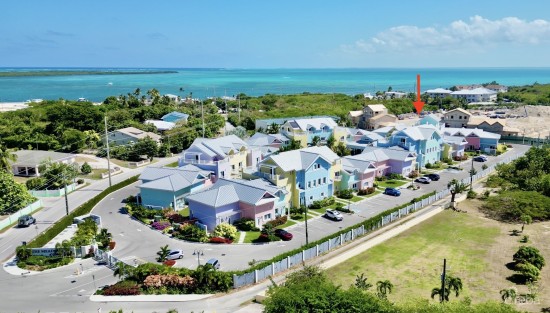 The Meadows At Batabano - Breadfruit 2 Bed + Bonus Room With Roof Terrace  Townhome